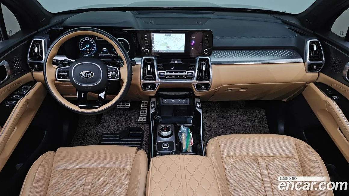 Kia Sorento — фото 7