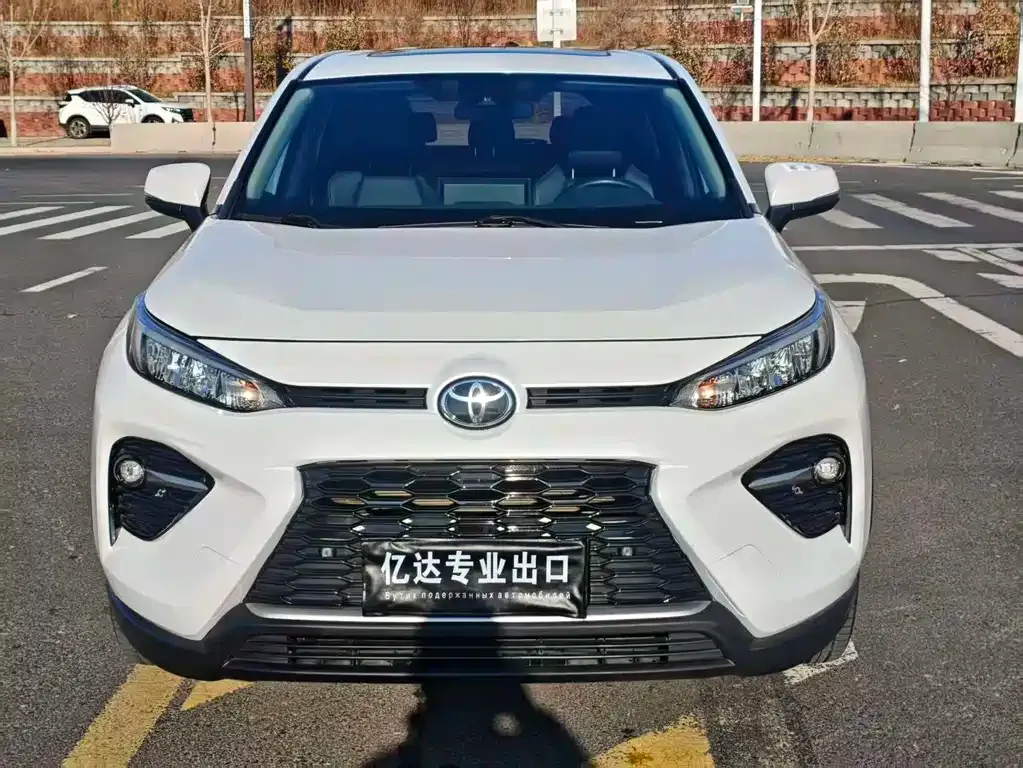 Toyota Wildlander 2021 из CN, фото 2