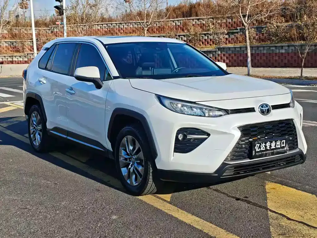 Toyota Wildlander 2021 из CN, фото 3