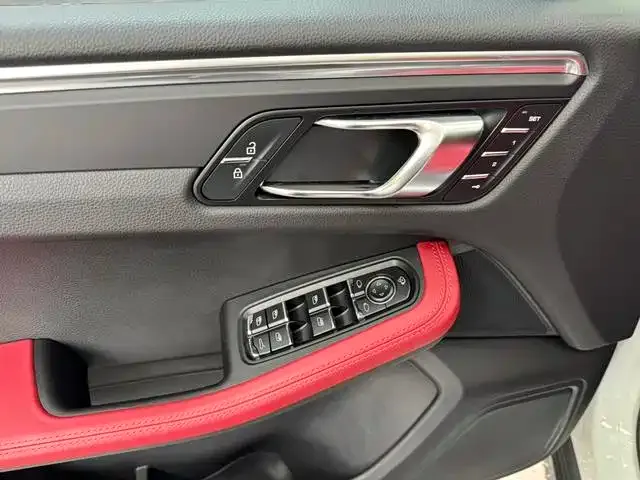 Porsche Macan 2022 из CN, фото 5