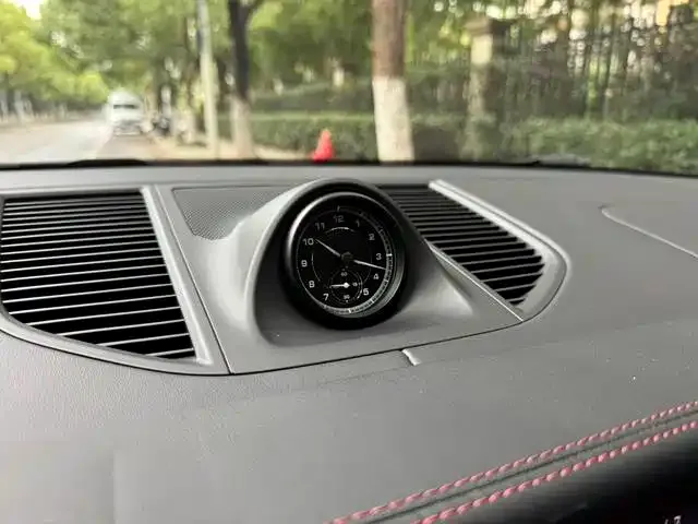 Porsche Macan 2022 из CN, фото 8