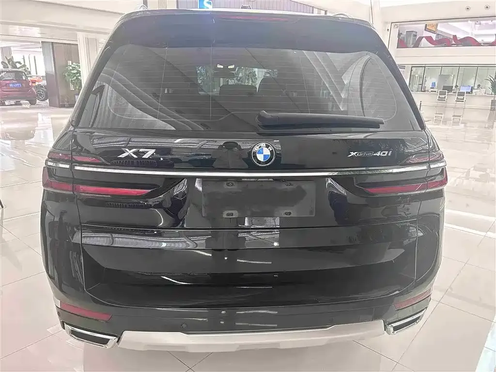 BMW X7 — фото 5