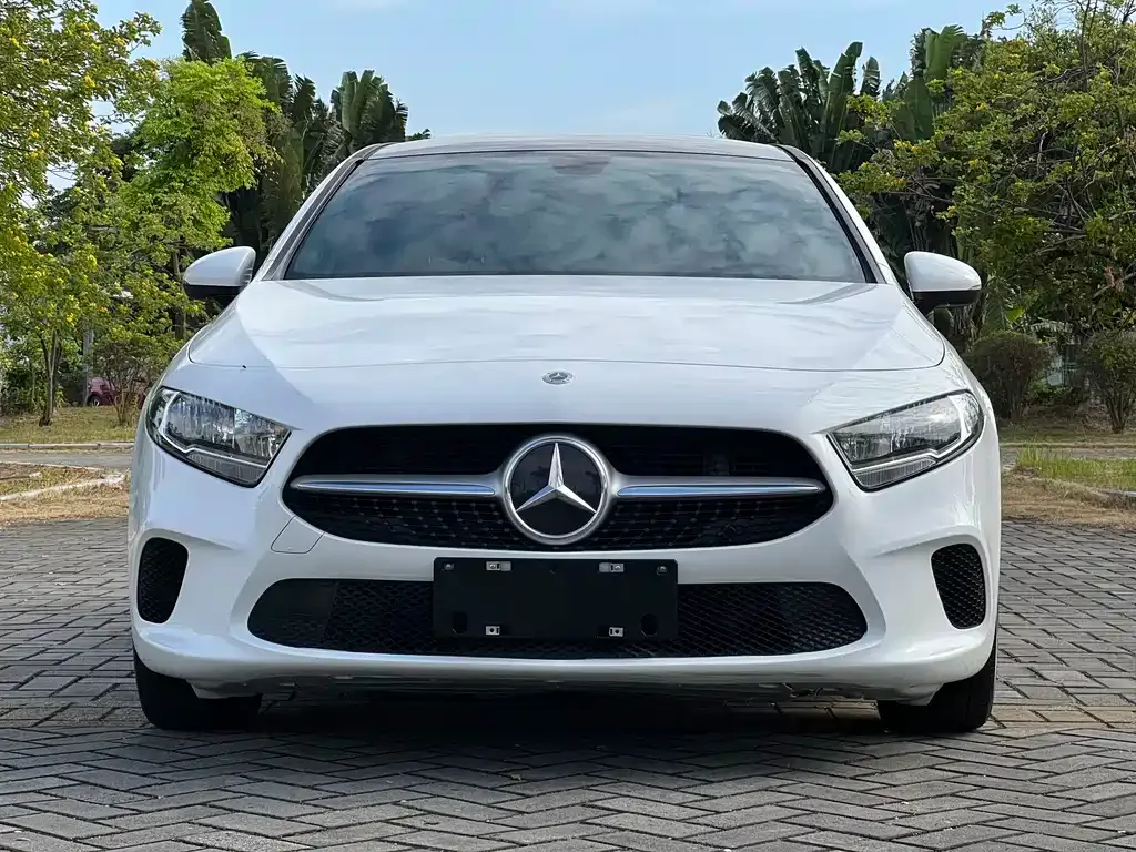 Mercedes-Benz A-Class — фото 2