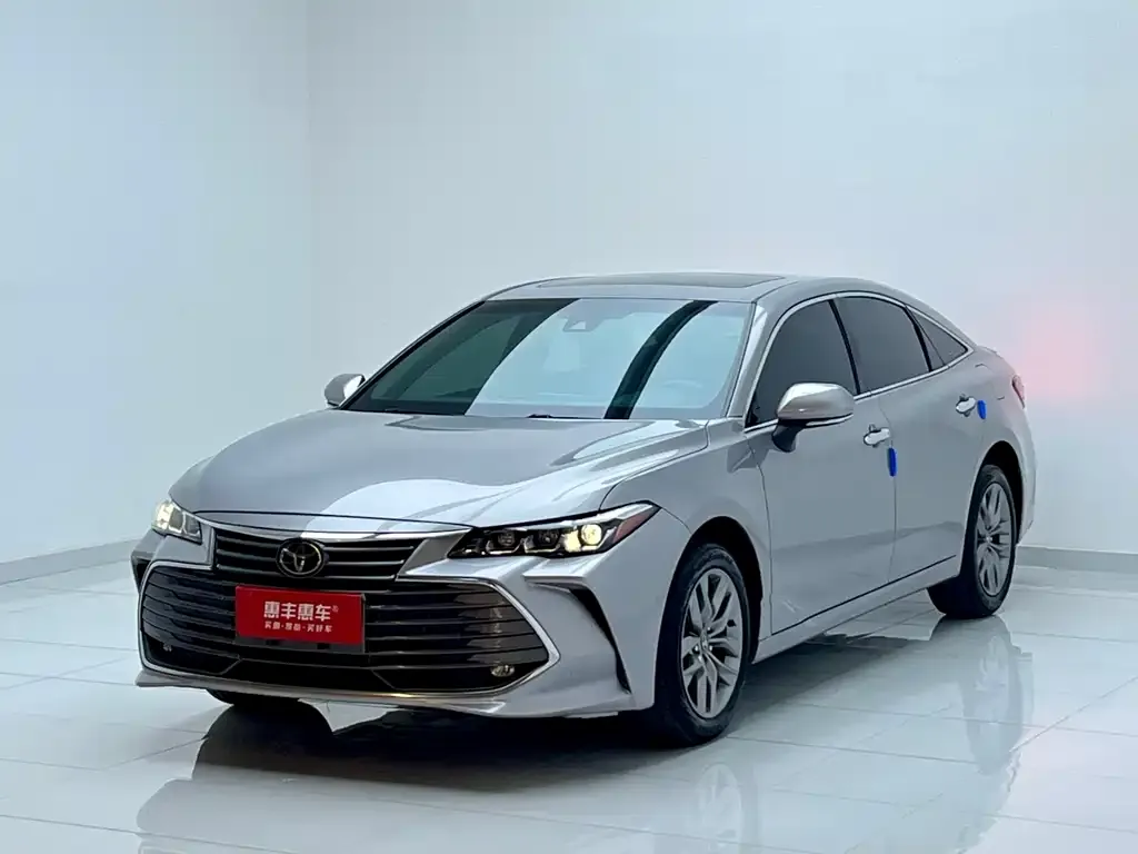 Toyota Avalon 2022 из CN, фото 1