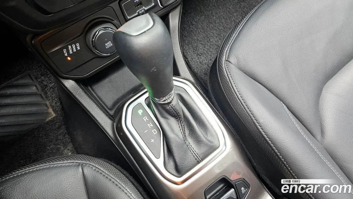Jeep Renegade 2021 из KR, фото 9
