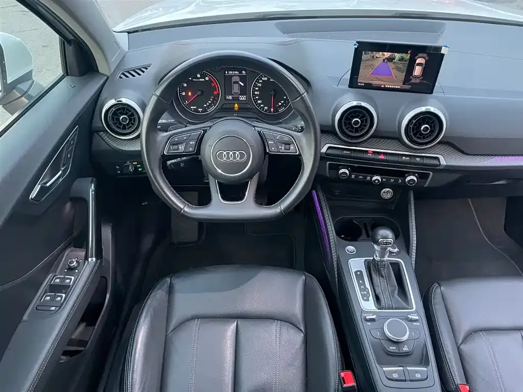 Audi Q2L 2023 из CN, фото 4