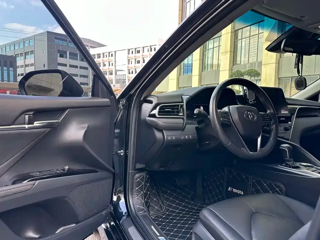 Toyota Camry 2021 из CN, фото 6
