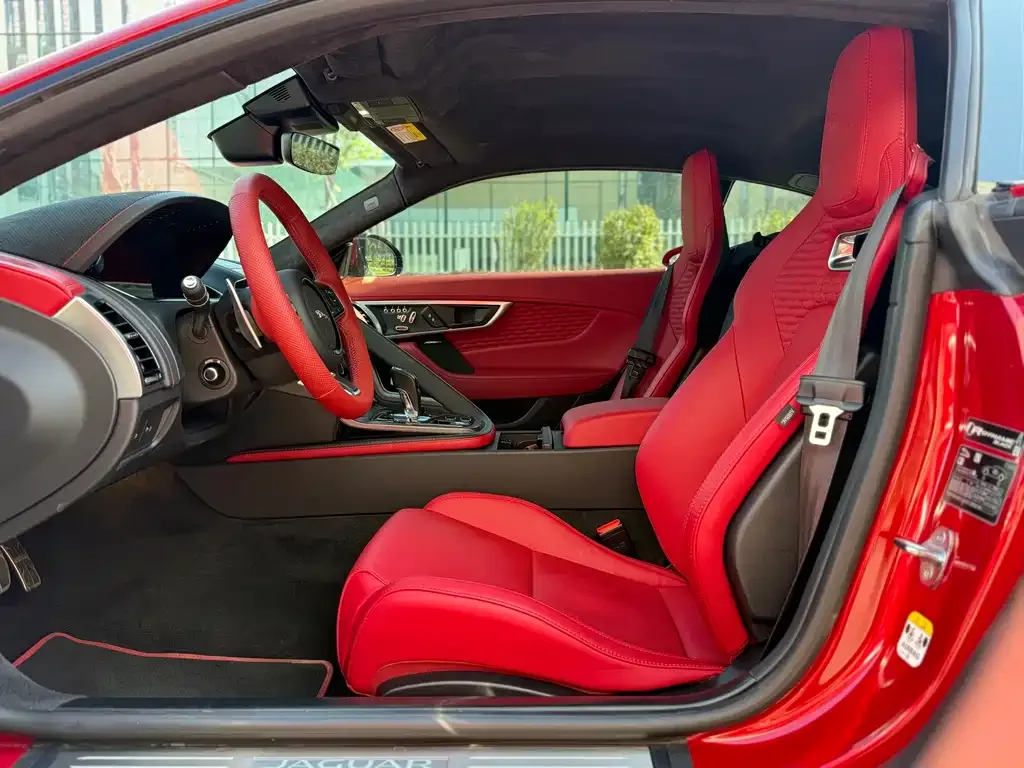 Jaguar F-TYPE 2023 из CN, фото 4