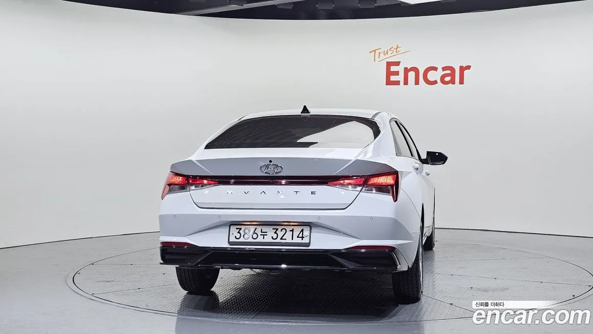 Hyundai AVANTE 2022 из KR, фото 4