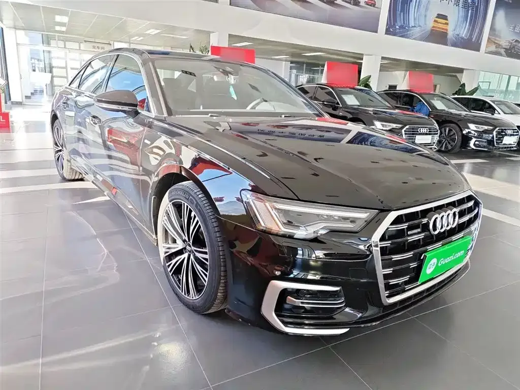 Audi A6L 2023 из CN, фото 4