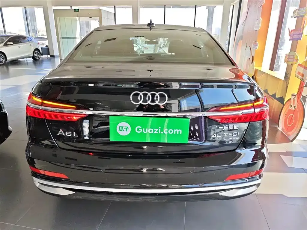 Audi A6L 2023 из CN, фото 6