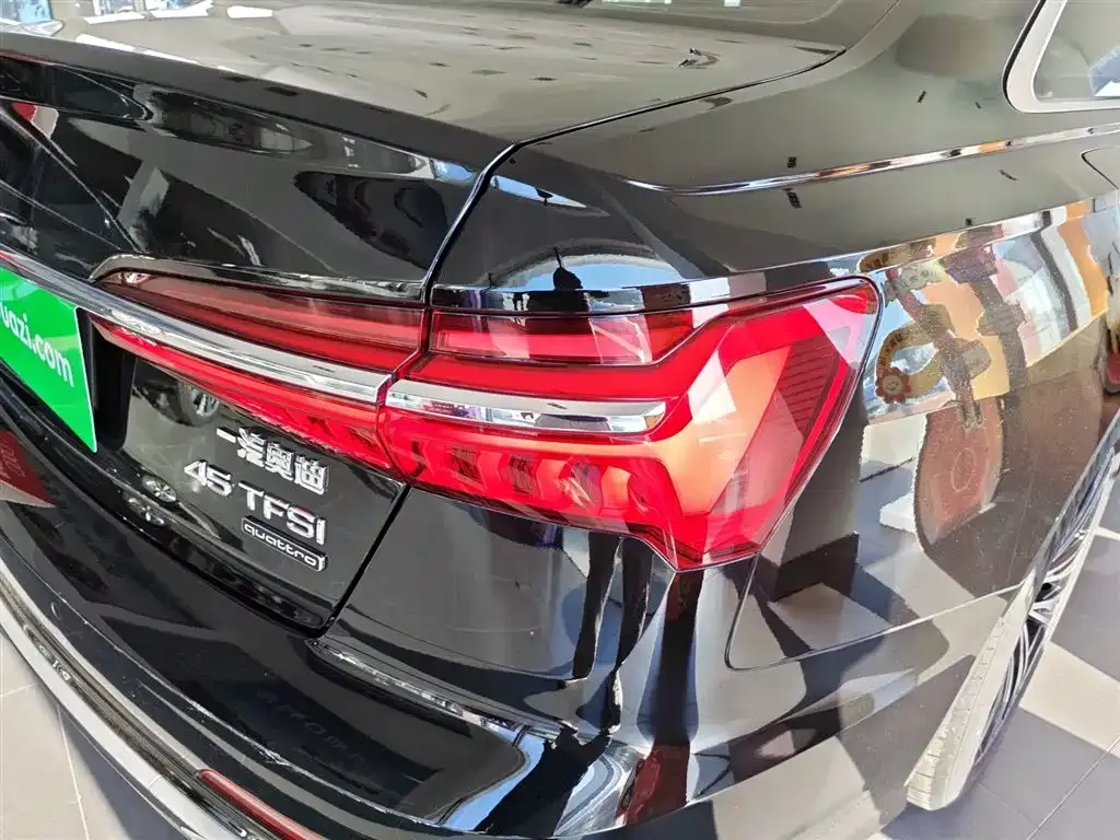 Audi A6L 2023 из CN, фото 8