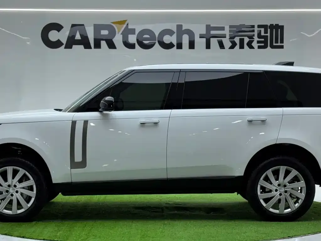 Land Rover Range Rover 2025 из CN, фото 2