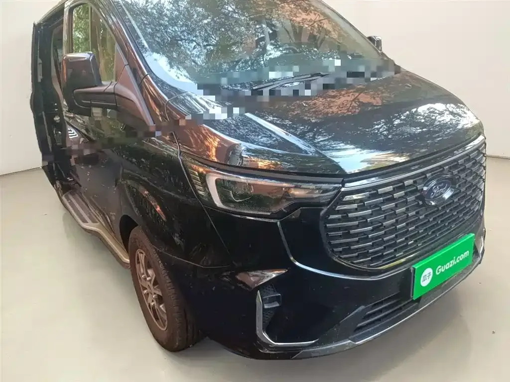 Ford Tourneo 2023 из CN, фото 4