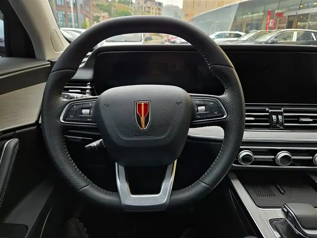 Hongqi HS5 — фото 2