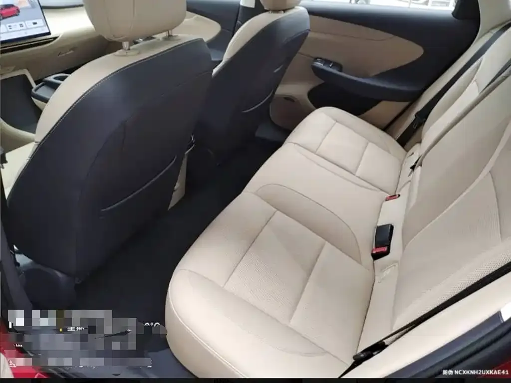 Hongqi Tiangong 05 2025 из CN, фото 5