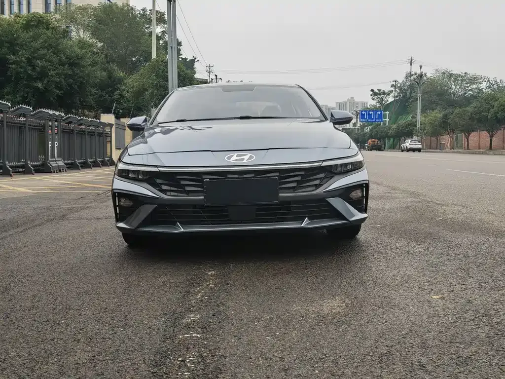 Hyundai Elantra 2024 из CN, фото 2