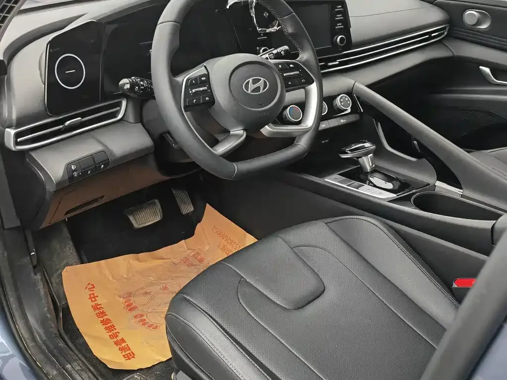 Hyundai Elantra 2024 из CN, фото 3