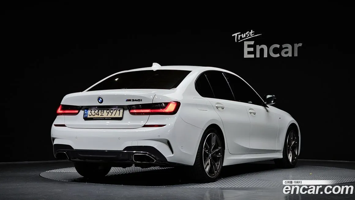 BMW 3-Series 2022 из KR, фото 2