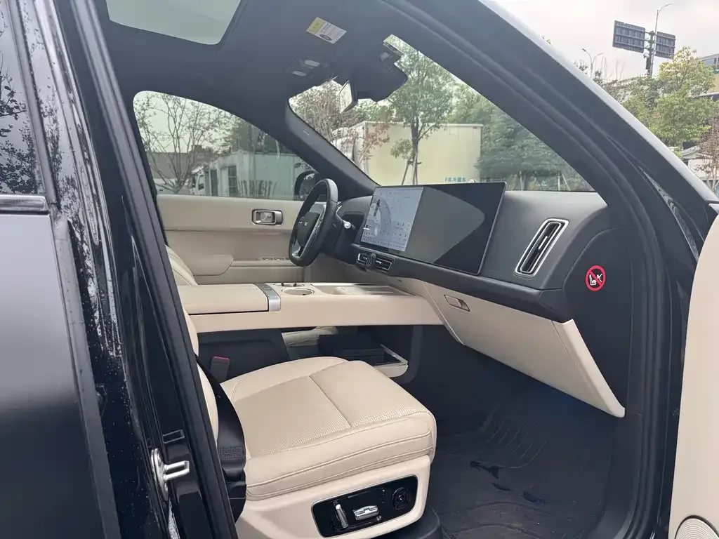 Li Auto L9 2023 из CN, фото 10