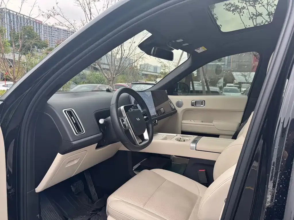 Li Auto L9 2023 из CN, фото 8
