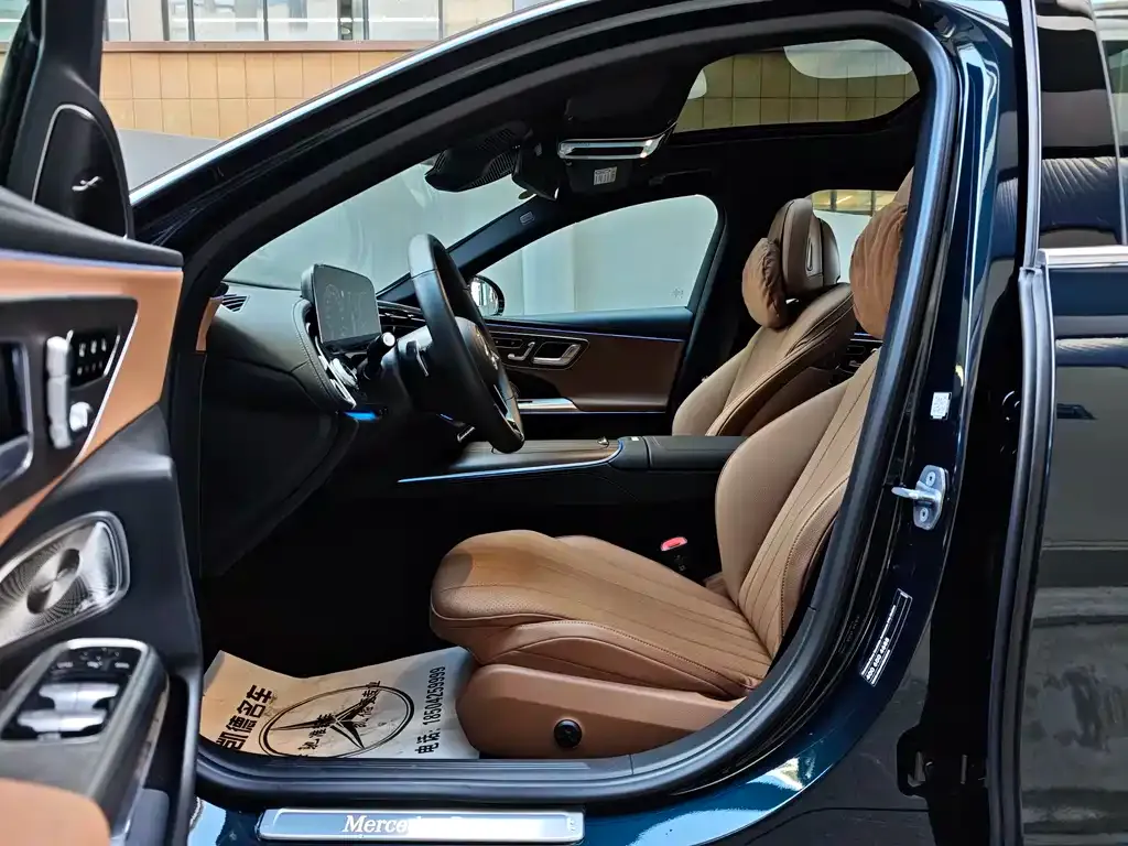 Mercedes-Benz E-Class 2025 из CN, фото 4