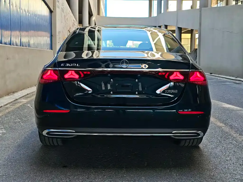 Mercedes-Benz E-Class 2025 из CN, фото 8
