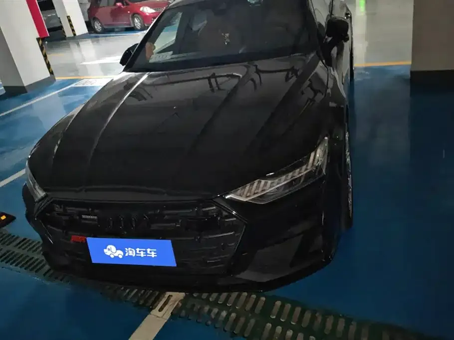 Audi A7L 2021 из CN, фото 2