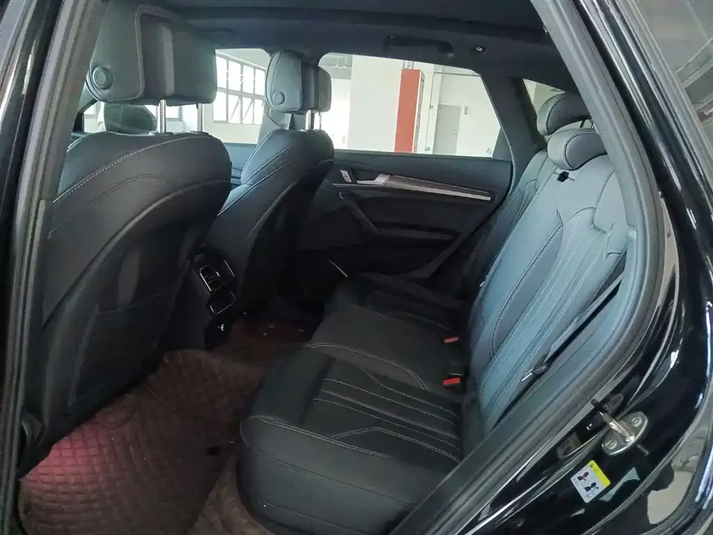 Audi Q5L 2024 из CN, фото 9