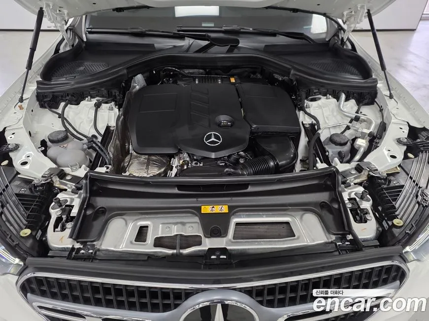 Mercedes-Benz GLC-Class 2023 из KR, фото 6