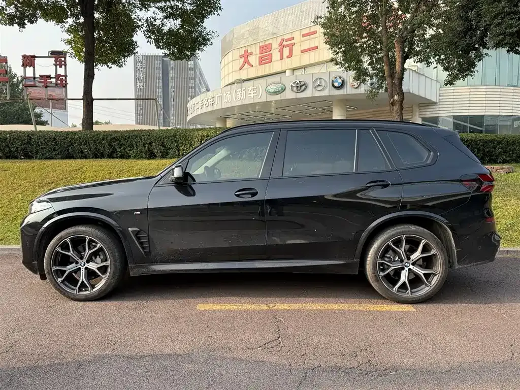 BMW X5 2024 из CN, фото 3