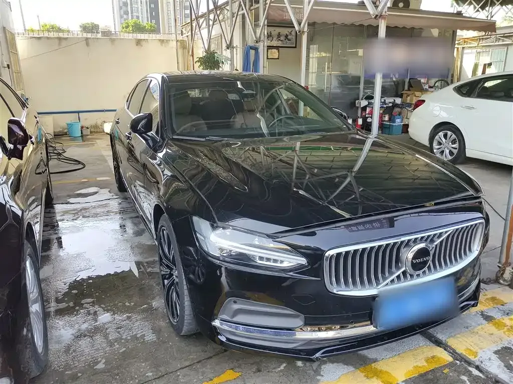 Volvo S90 2022 из CN, фото 4