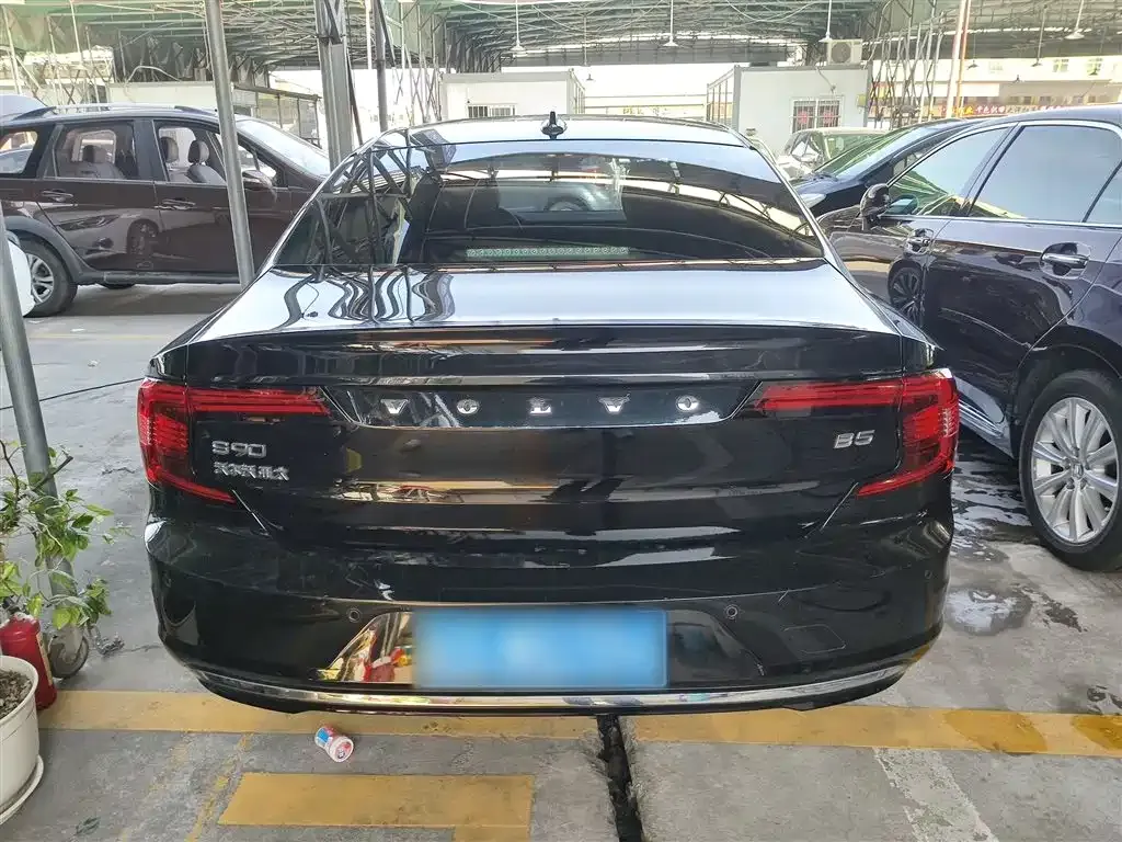 Volvo S90 2022 из CN, фото 6