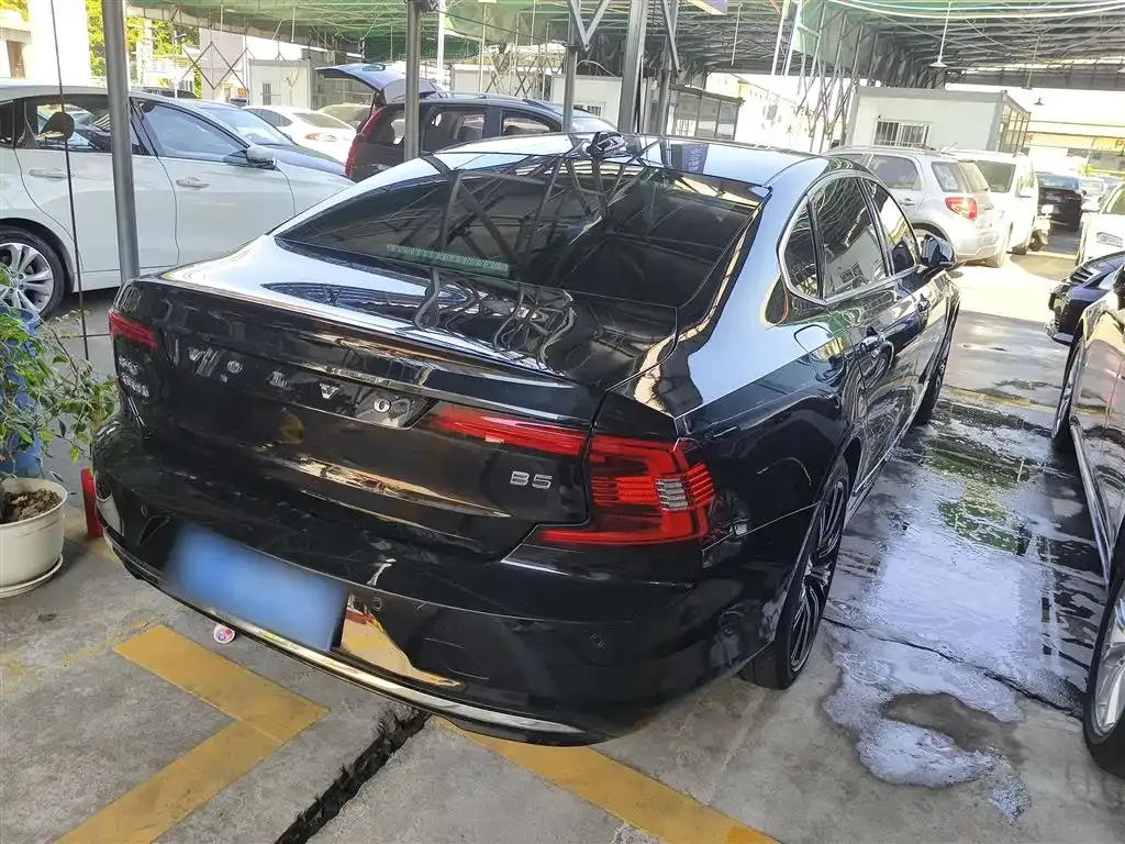 Volvo S90 2022 из CN, фото 7