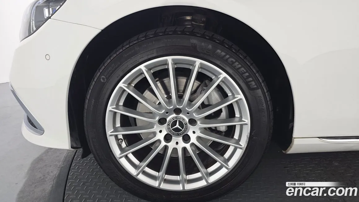 Mercedes-Benz E-Class 2022 из KR, фото 5