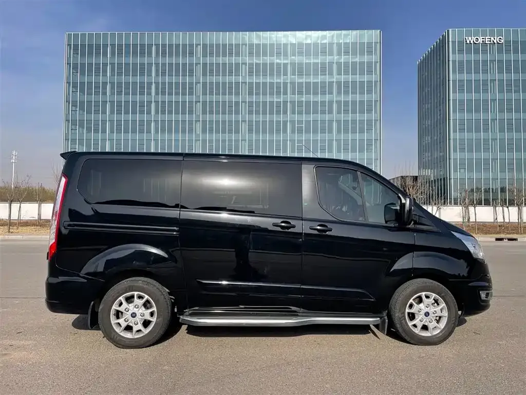 Ford Tourneo 2021 из CN, фото 3