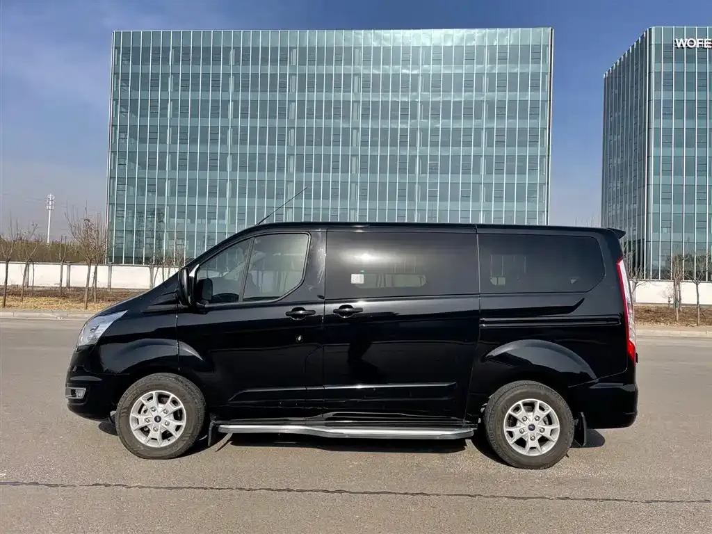 Ford Tourneo 2021 из CN, фото 4