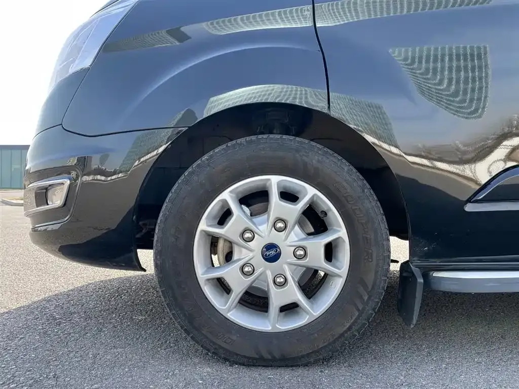 Ford Tourneo 2021 из CN, фото 8