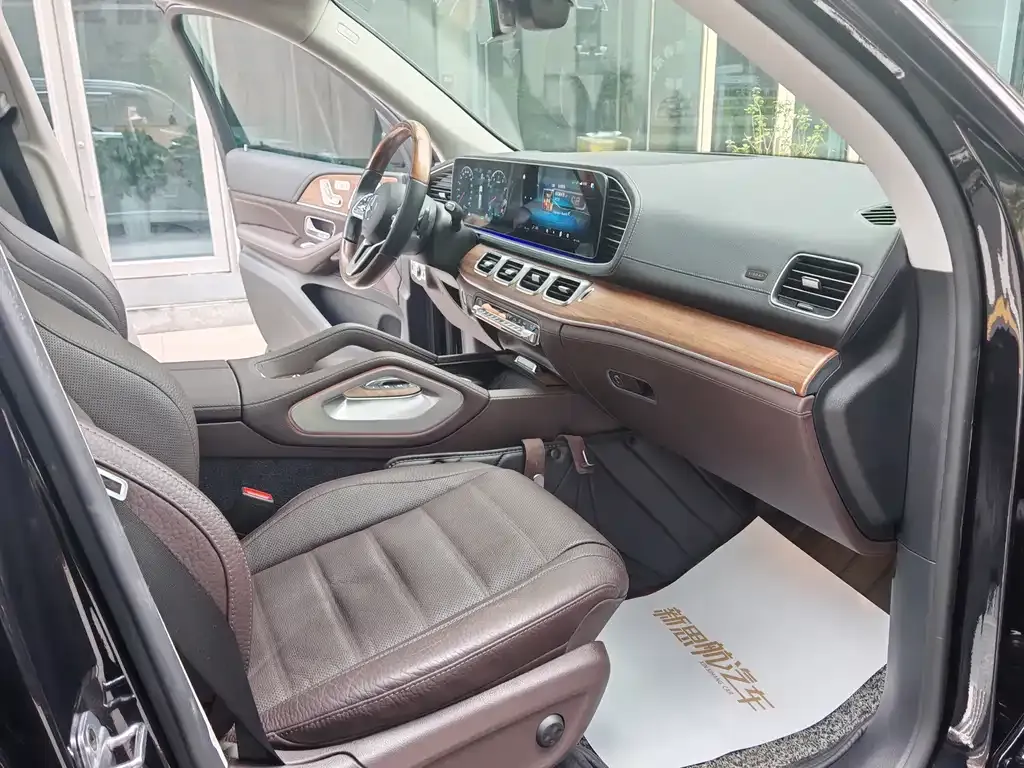 Mercedes-Benz GLS 2023 из CN, фото 10