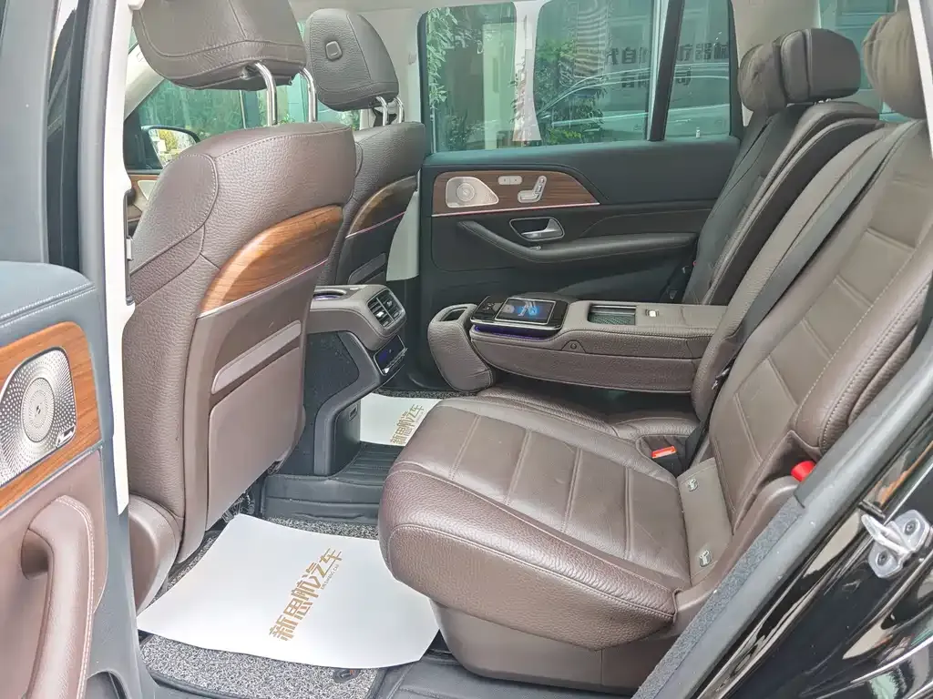 Mercedes-Benz GLS 2023 из CN, фото 8