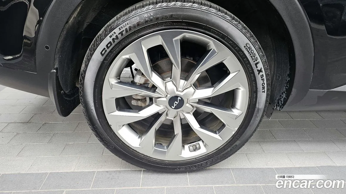 Kia Sorento — фото 5