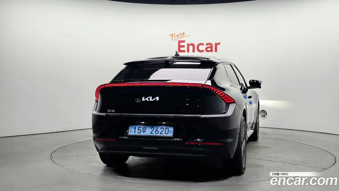 Kia EV6 — фото 4