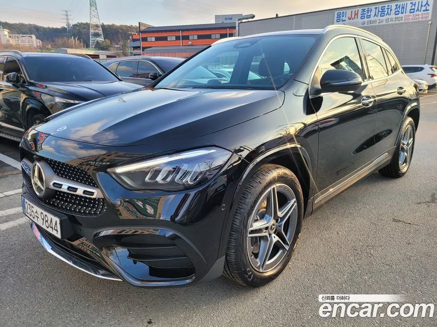Mercedes-Benz GLA-Class — фото 2