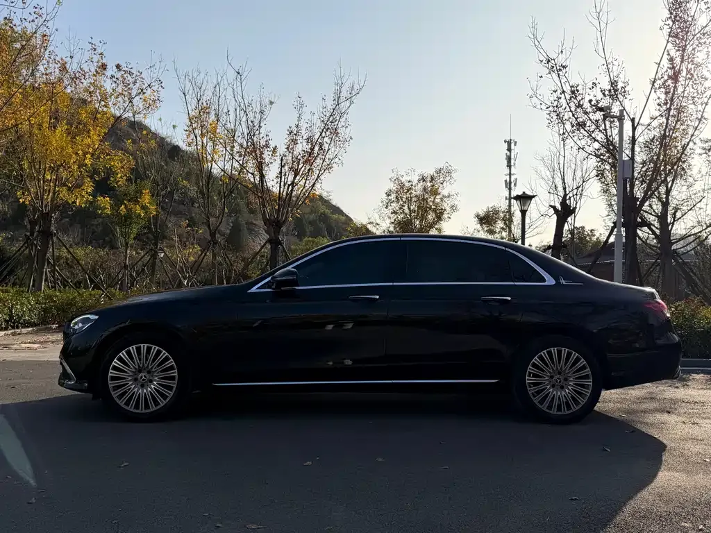 Mercedes-Benz E-Class 2022 из CN, фото 6