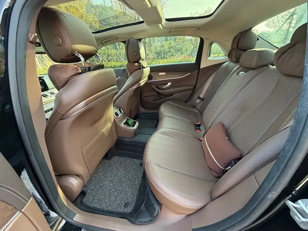 Mercedes-Benz E-Class 2022 из CN, фото 8