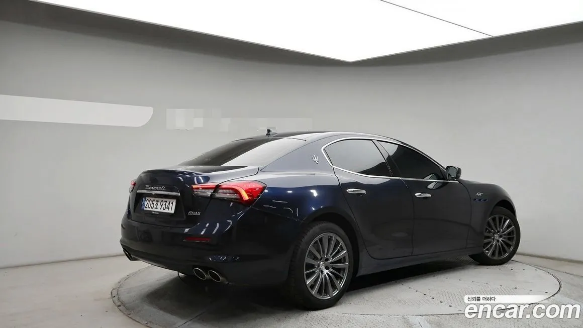 Maserati Ghibli — фото 4