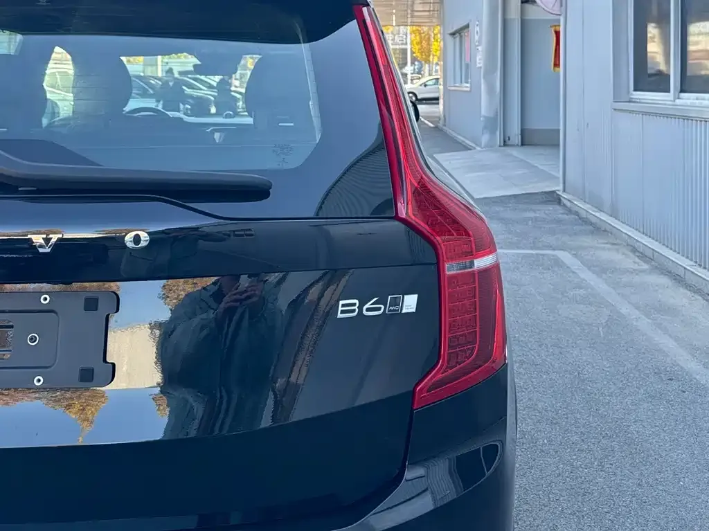 Volvo XC90 2023 из CN, фото 7