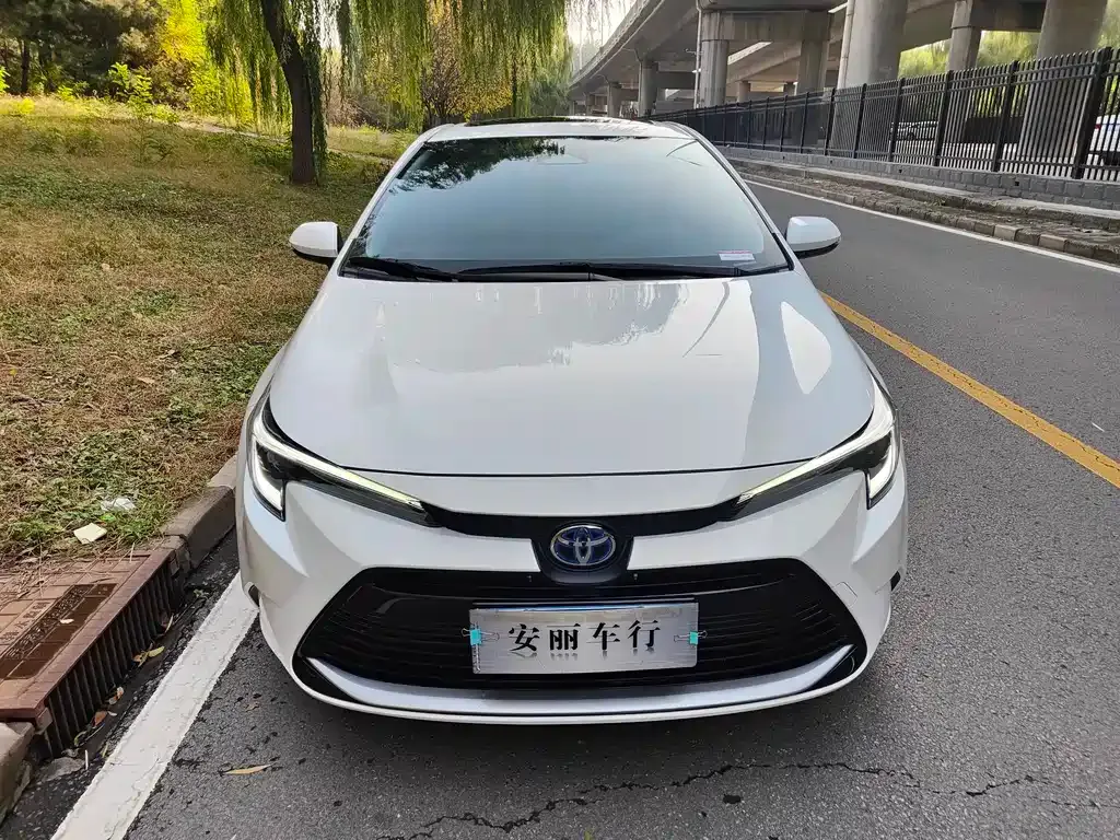 Toyota Levin 2023 из CN, фото 2