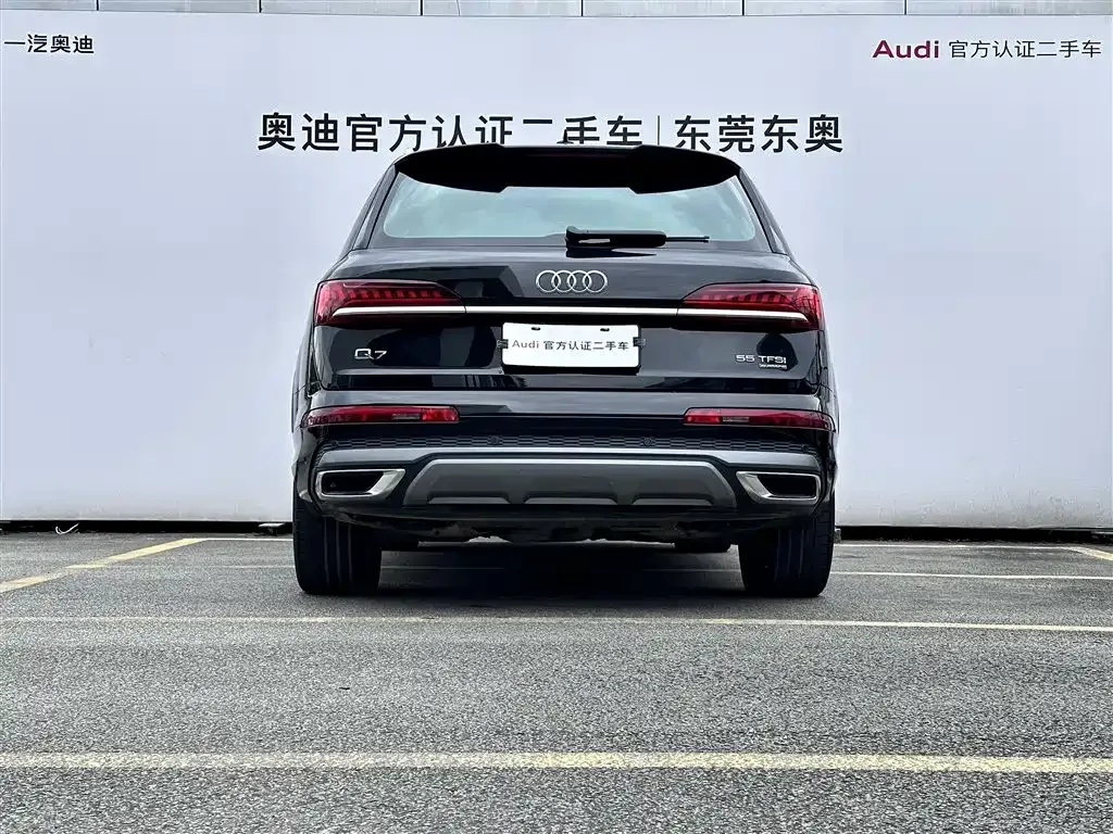 Audi Q7 2023 из CN, фото 5