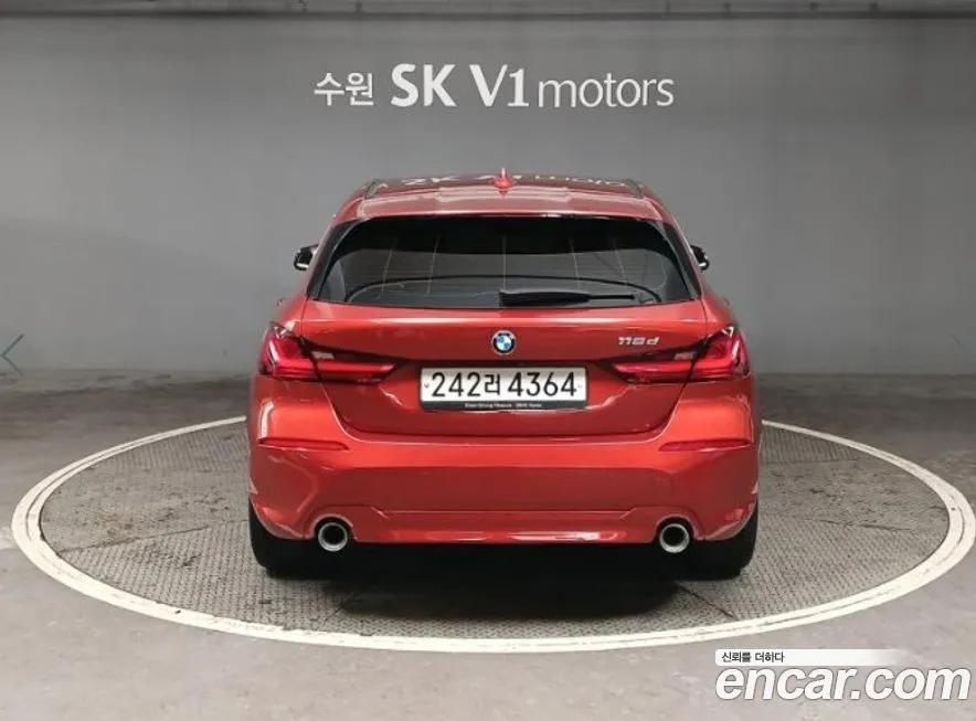 BMW 1-Series 2021 из KR, фото 2